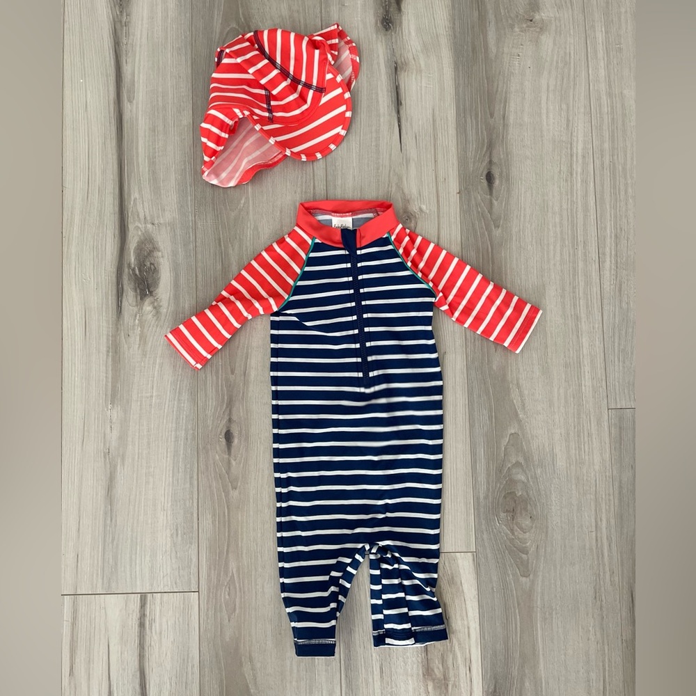 Baby Boden Swimsuit Rashguard & Sun Hat Infant - Size 6-12 months